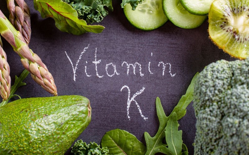 Vitamin K là một vi chất cần thiết cho cơ thể
