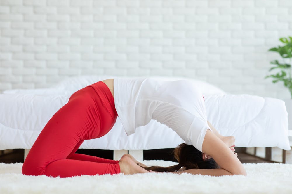 3. Tư thế kim cương tròn – Laghu Vajrasana